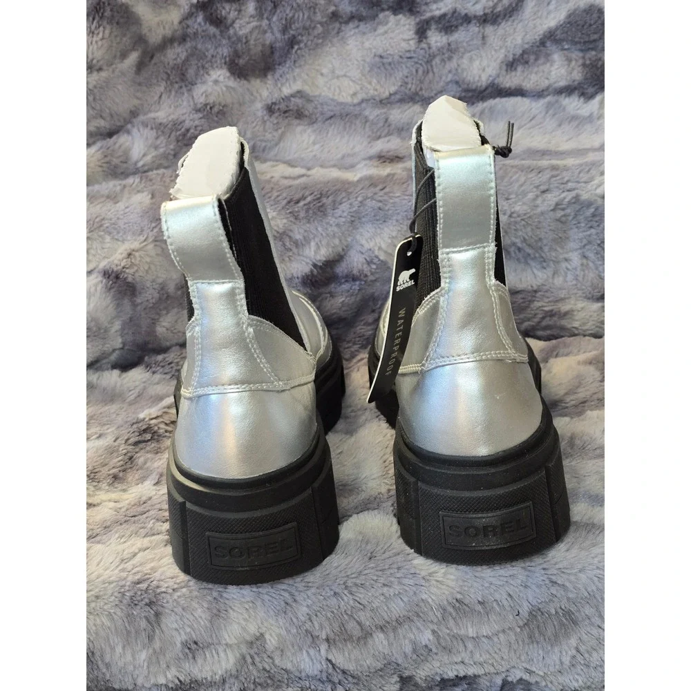 NWB Sorel Caribou X Boot Chelsea WP Waterproof Silver Black Women's‎ Size 10.5